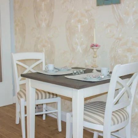 Haus Holstein Nr 5/ App 3 *